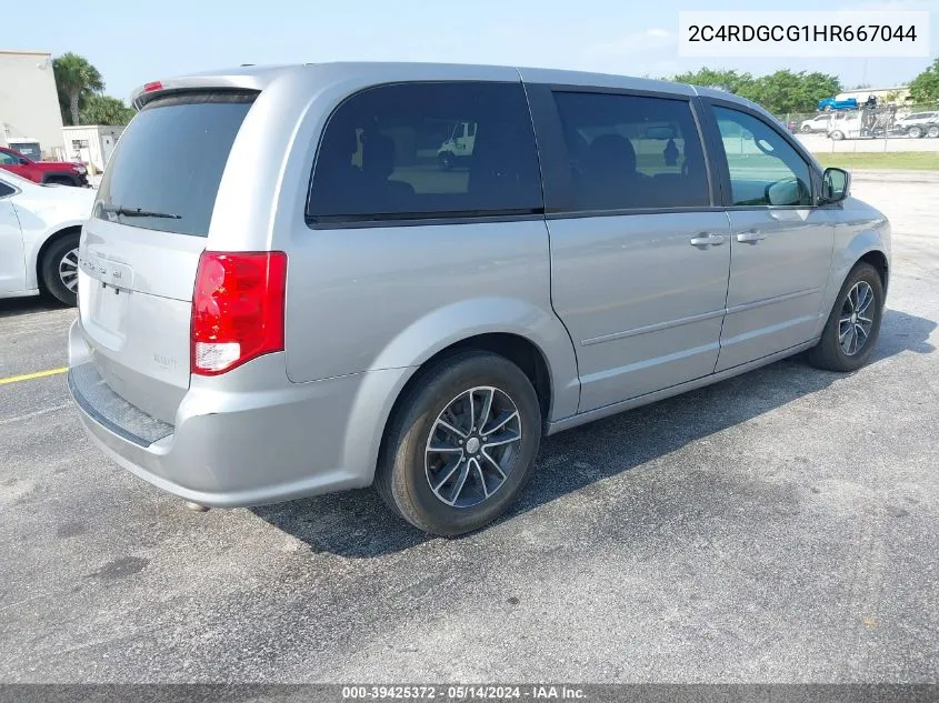 2C4RDGCG1HR667044 2017 Dodge Grand Caravan Sxt