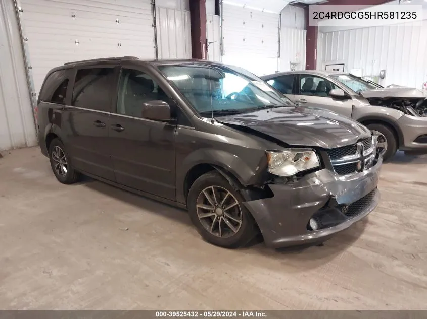 2017 Dodge Grand Caravan Sxt VIN: 2C4RDGCG5HR581235 Lot: 39525432