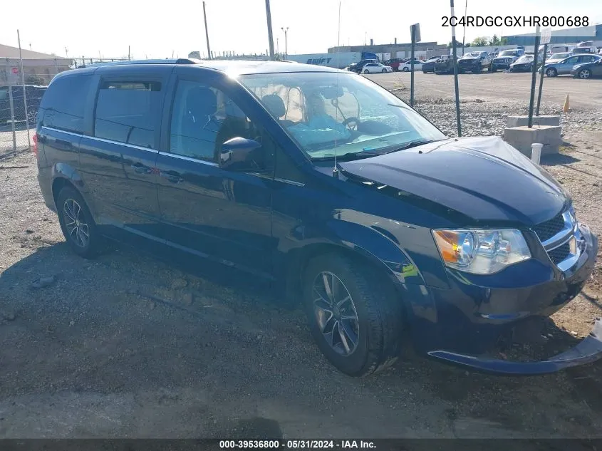 2C4RDGCGXHR800688 2017 Dodge Grand Caravan Sxt