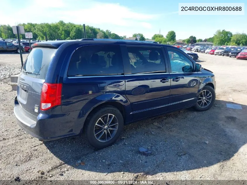 2C4RDGCGXHR800688 2017 Dodge Grand Caravan Sxt