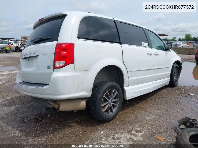 2C4RDGCGXHR677572 2017 Dodge Grand Caravan Sxt