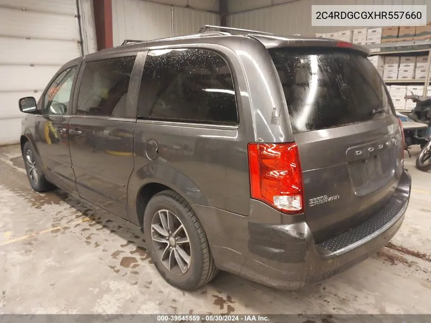 2C4RDGCGXHR557660 2017 Dodge Grand Caravan Sxt