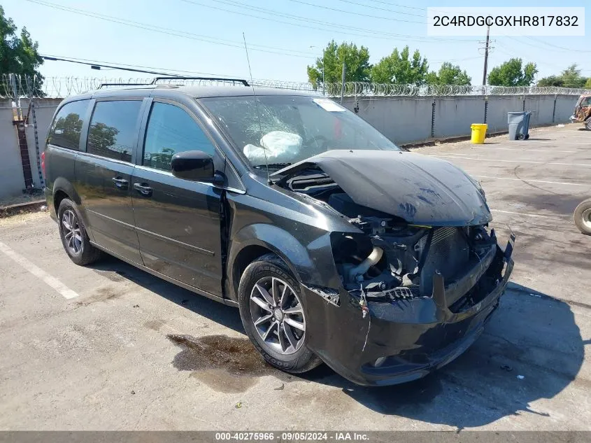 2C4RDGCGXHR817832 2017 Dodge Grand Caravan Sxt