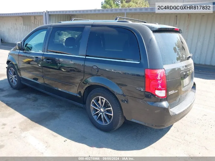 2C4RDGCGXHR817832 2017 Dodge Grand Caravan Sxt