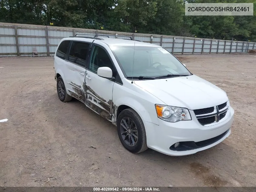 2017 Dodge Grand Caravan Sxt VIN: 2C4RDGCG5HR842461 Lot: 40289542