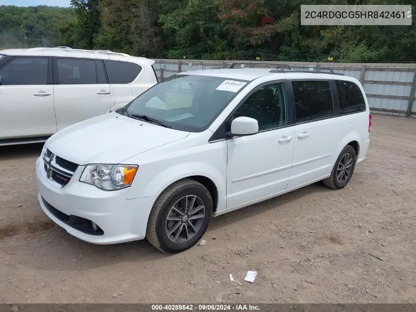 2C4RDGCG5HR842461 2017 Dodge Grand Caravan Sxt