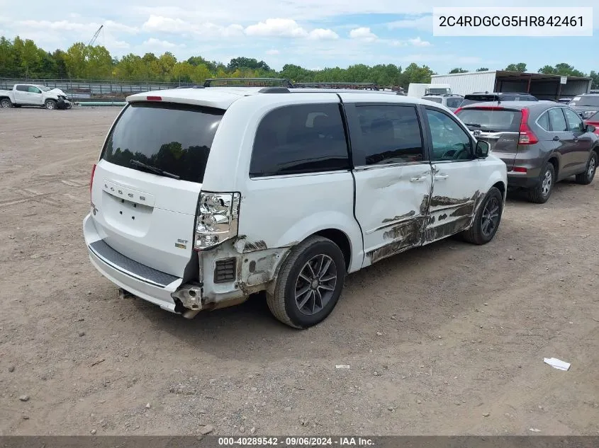 2017 Dodge Grand Caravan Sxt VIN: 2C4RDGCG5HR842461 Lot: 40289542