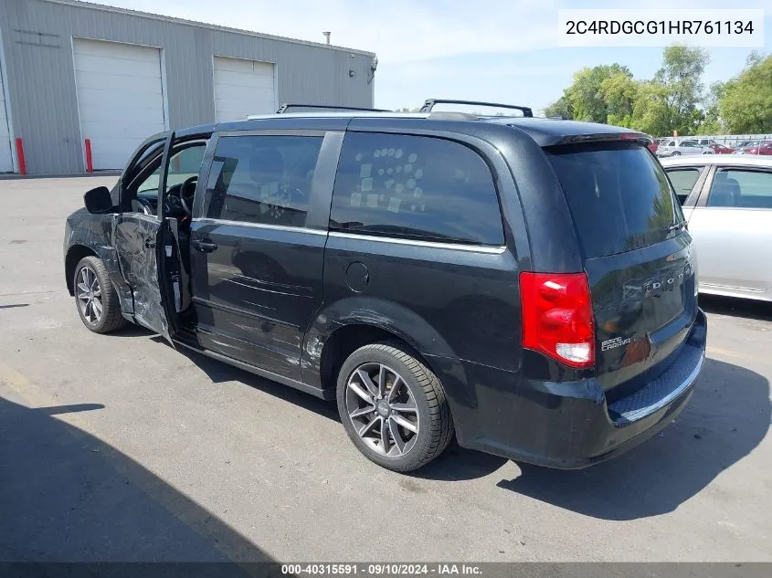 2017 Dodge Grand Caravan Sxt VIN: 2C4RDGCG1HR761134 Lot: 40315591