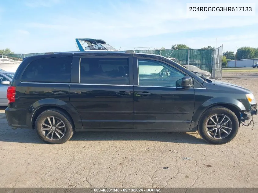 2017 Dodge Grand Caravan Sxt VIN: 2C4RDGCG3HR617133 Lot: 40331348