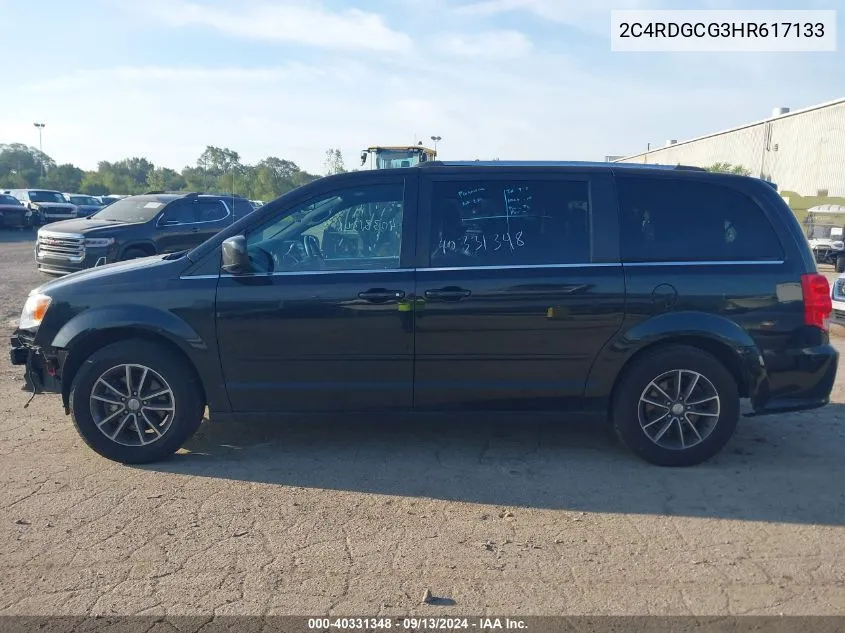 2C4RDGCG3HR617133 2017 Dodge Grand Caravan Sxt