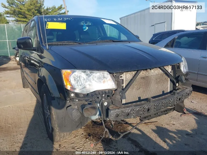 2C4RDGCG3HR617133 2017 Dodge Grand Caravan Sxt