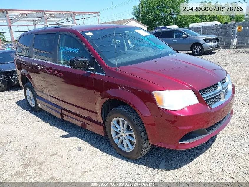 2C4RDGCG7JR178766 2018 Dodge Grand Caravan Sxt