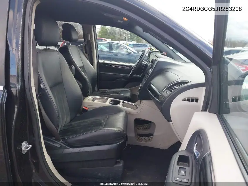 2C4RDGCG5JR283208 2018 Dodge Grand Caravan Sxt