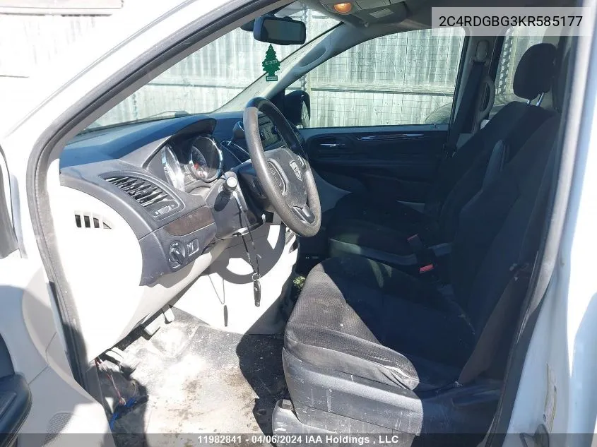 2C4RDGBG3KR585177 2019 Dodge Grand Caravan Se