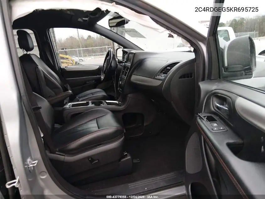 2C4RDGEG5KR695725 2019 Dodge Grand Caravan Gt