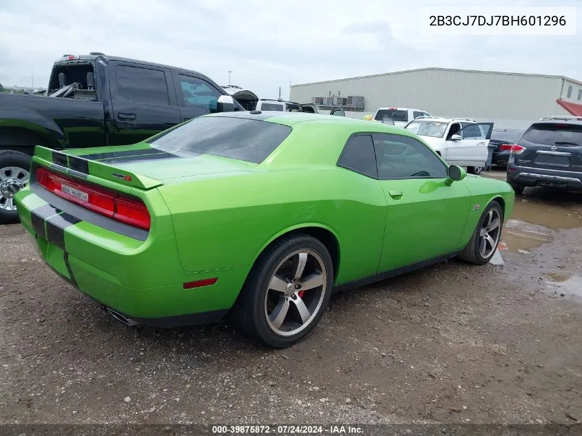 2B3CJ7DJ7BH601296 2011 Dodge Challenger Srt8