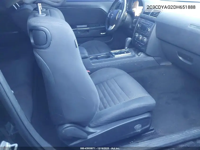 2C3CDYAG2DH651888 2013 Dodge Challenger Sxt