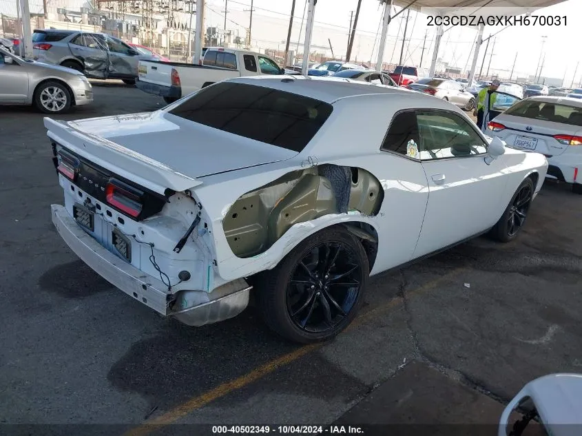 2C3CDZAGXKH670031 2019 Dodge Challenger Sxt