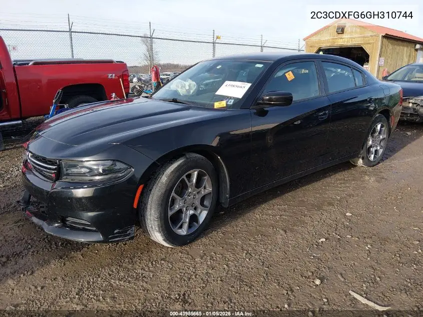 2C3CDXFG6GH310744 2016 Dodge Charger Se