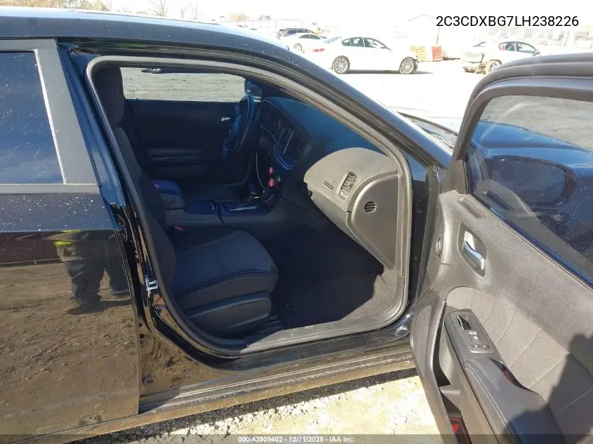 2C3CDXBG7LH238226 2020 Dodge Charger Sxt Rwd