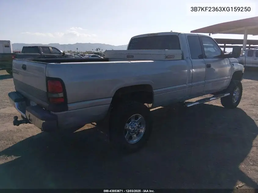 3B7KF2363XG159250 1999 Dodge Ram 2500 St