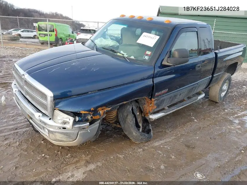 1B7KF23651J284028 2001 Dodge Ram 2500 St