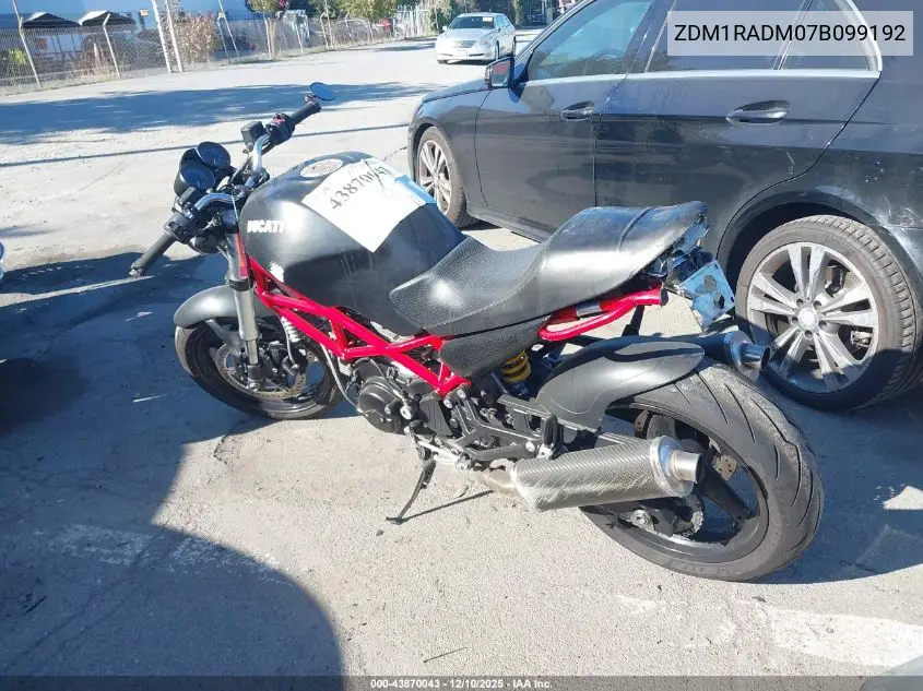 2007 Ducati Monster 695 VIN: ZDM1RADM07B099192 Lot: 43870043