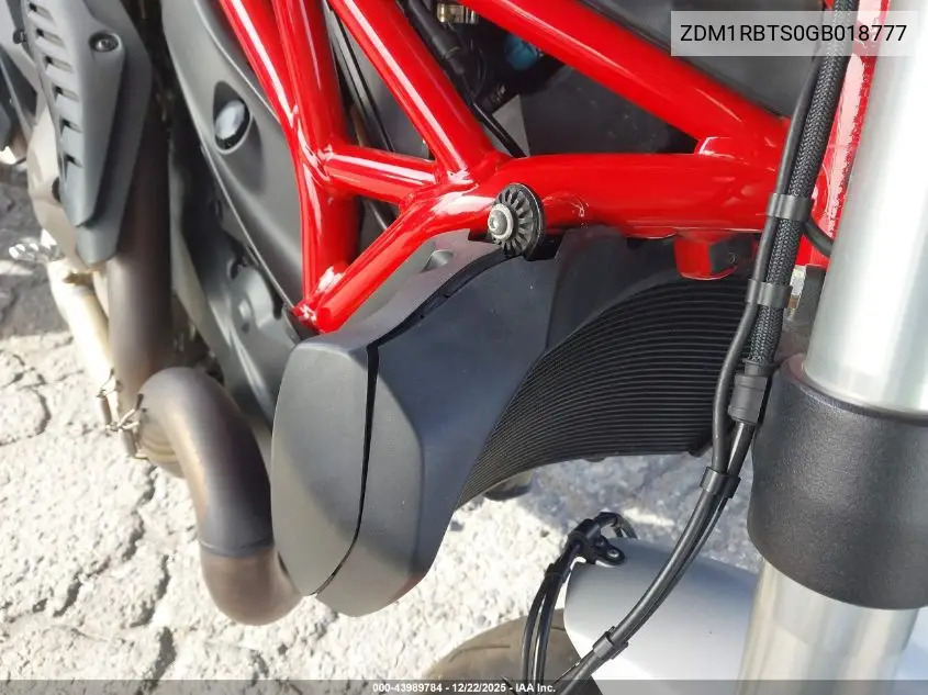 2016 Ducati Monster 821 VIN: ZDM1RBTS0GB018777 Lot: 43989784