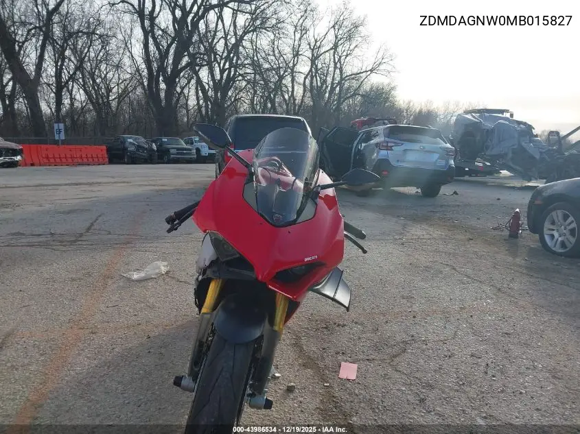 2021 Ducati Panigale V4/V4S/V4S Speciale VIN: ZDMDAGNW0MB015827 Lot: 43986534