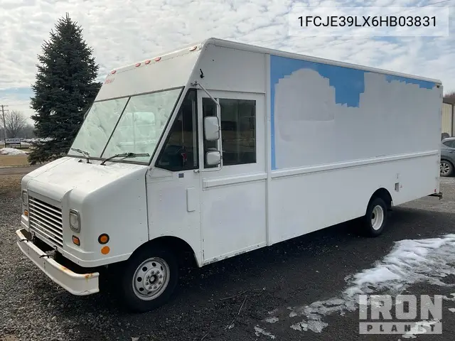 1FCJE39LX6HB03831 2006 Ford Gen 1 E 350 2006 Ford Gen 1 E350 Cargo Van