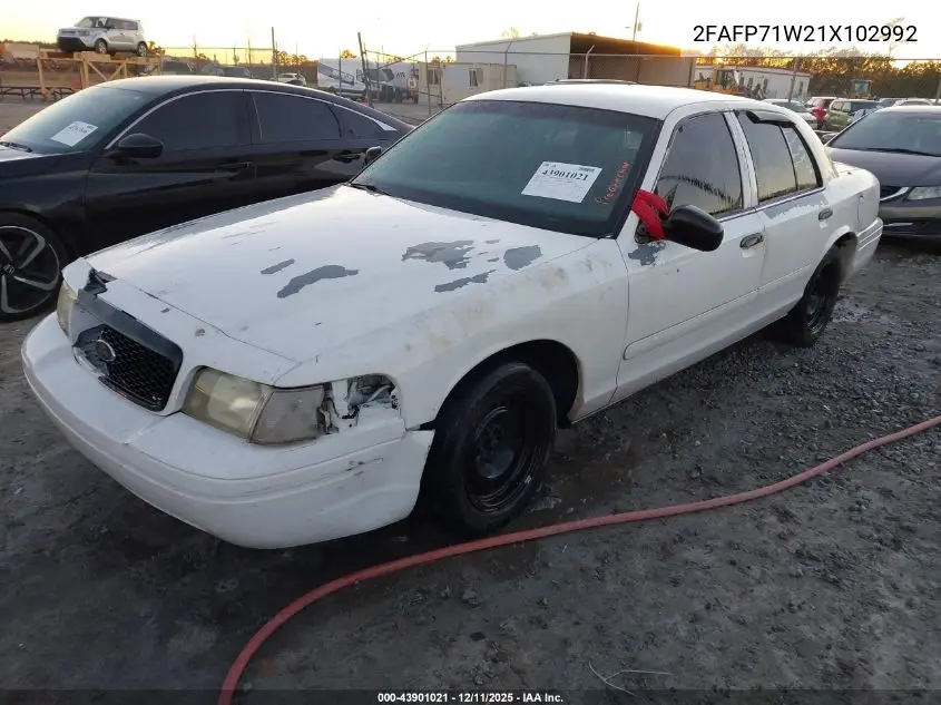 2FAFP71W21X102992 2001 Ford Crown Victoria Police Interceptor