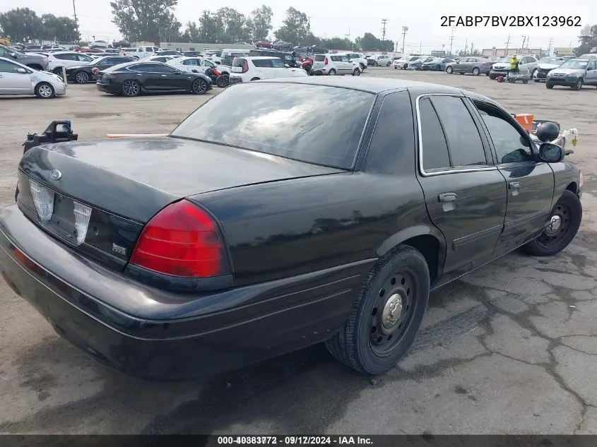 2FABP7BV2BX123962 2011 Ford Crown Victoria Police Interceptor