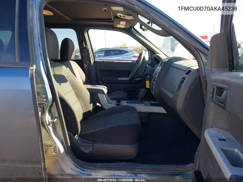 1FMCU0D70AKA45238 2010 Ford Escape Xlt