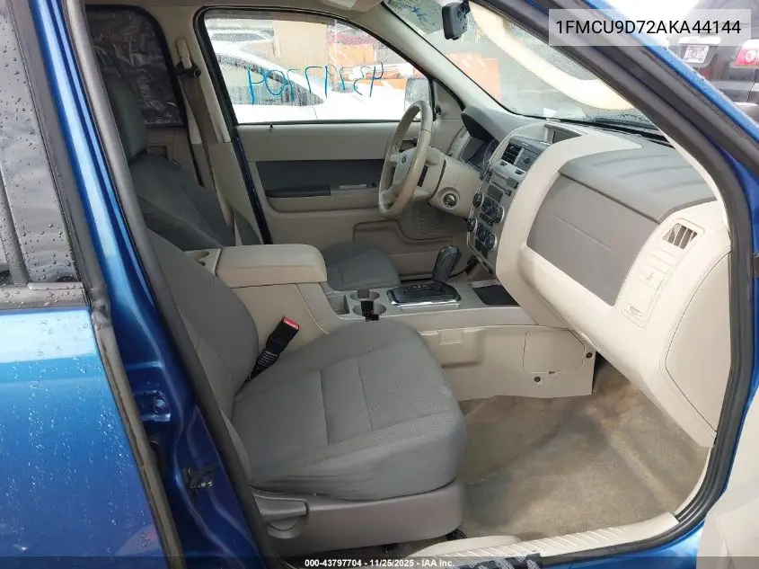 1FMCU9D72AKA44144 2010 Ford Escape Xlt