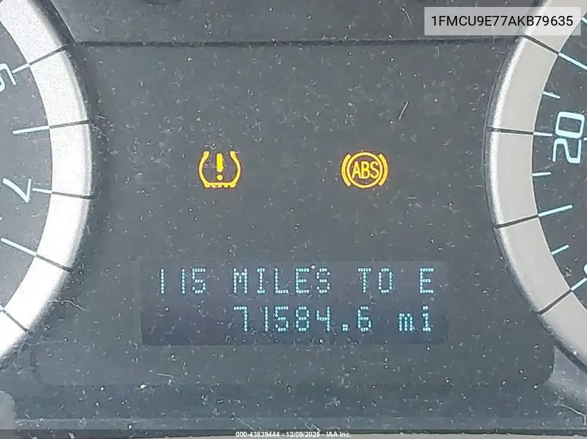 1FMCU9E77AKB79635 2010 Ford Escape Limited