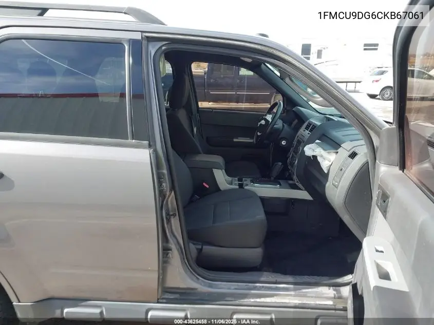 1FMCU9DG6CKB67061 2012 Ford Escape Xlt