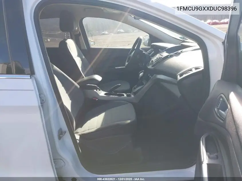 1FMCU9GXXDUC98396 2013 Ford Escape Se