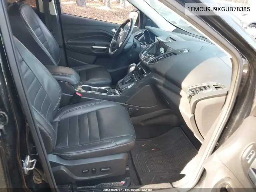 1FMCU9J9XGUB78385 2016 Ford Escape Titanium