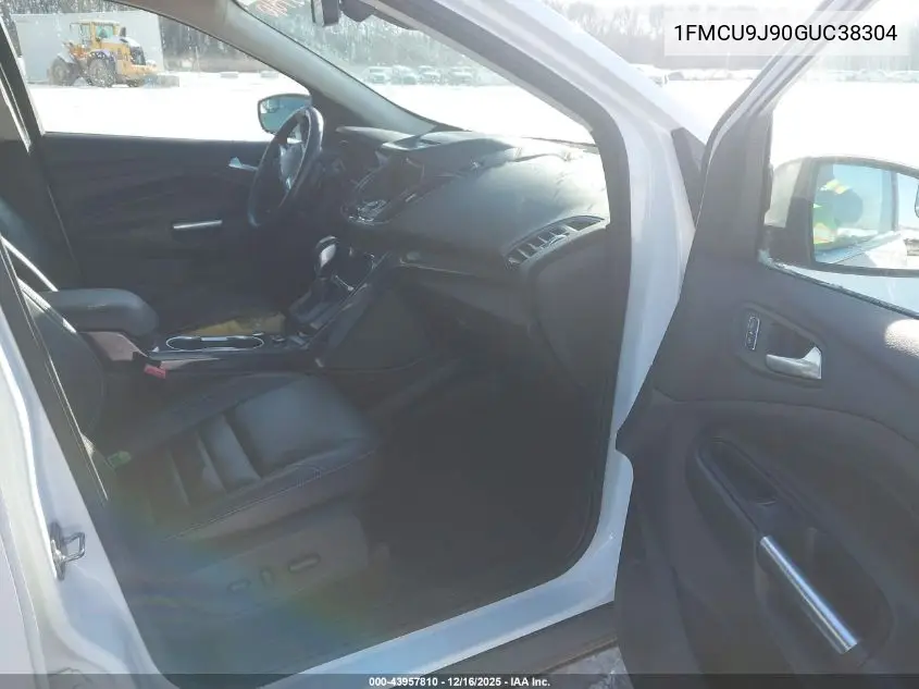 1FMCU9J90GUC38304 2016 Ford Escape Titanium
