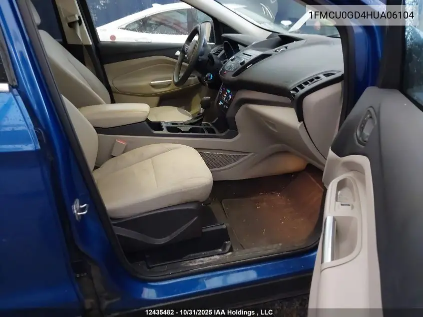 1FMCU0GD4HUA06104 2017 Ford Escape Se