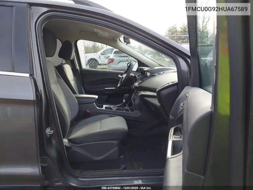 1FMCU0G92HUA67589 2017 Ford Escape Se