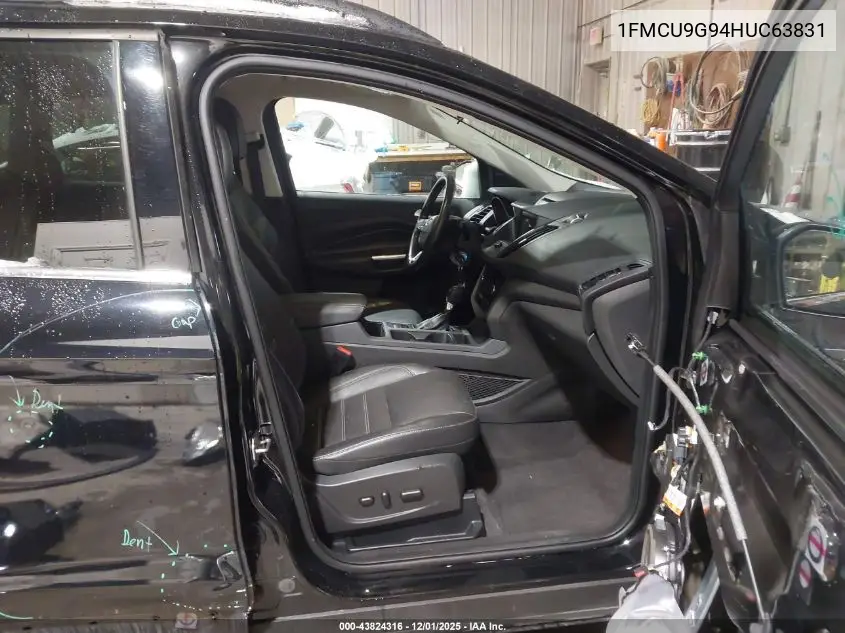 1FMCU9G94HUC63831 2017 Ford Escape Se
