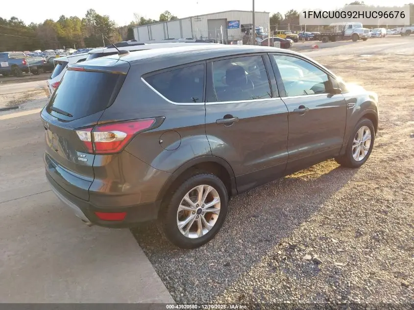 1FMCU0G92HUC96676 2017 Ford Escape Se