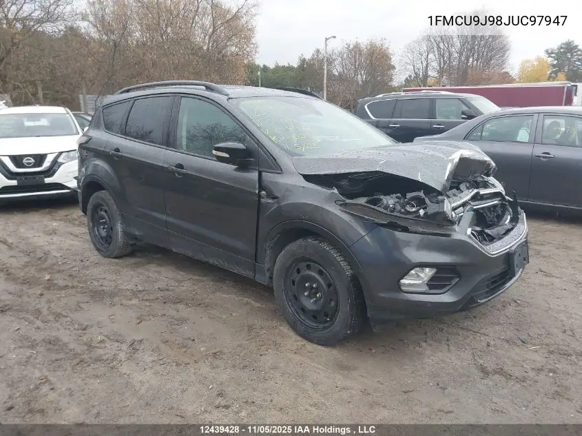 1FMCU9J98JUC97947 2018 Ford Escape Titanium