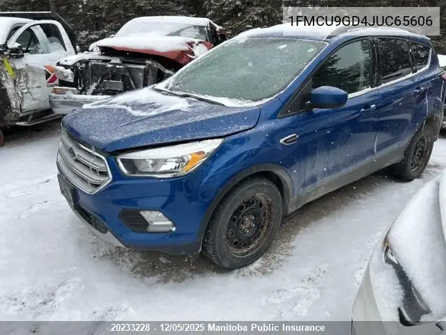 1FMCU9GD4JUC65606 2018 Ford Escape Se