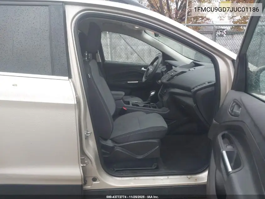 1FMCU9GD7JUC01186 2018 Ford Escape Se
