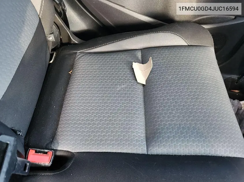 1FMCU0GD4JUC16594 2018 Ford Escape Se