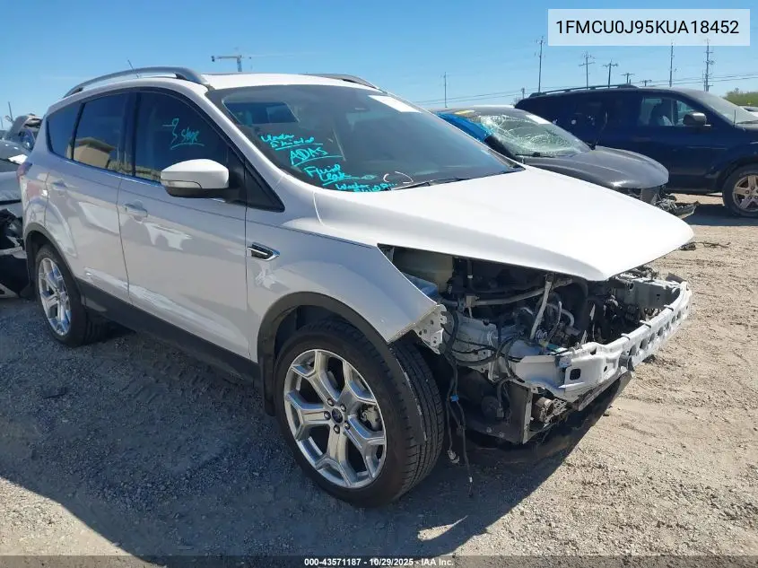 1FMCU0J95KUA18452 2019 Ford Escape Titanium