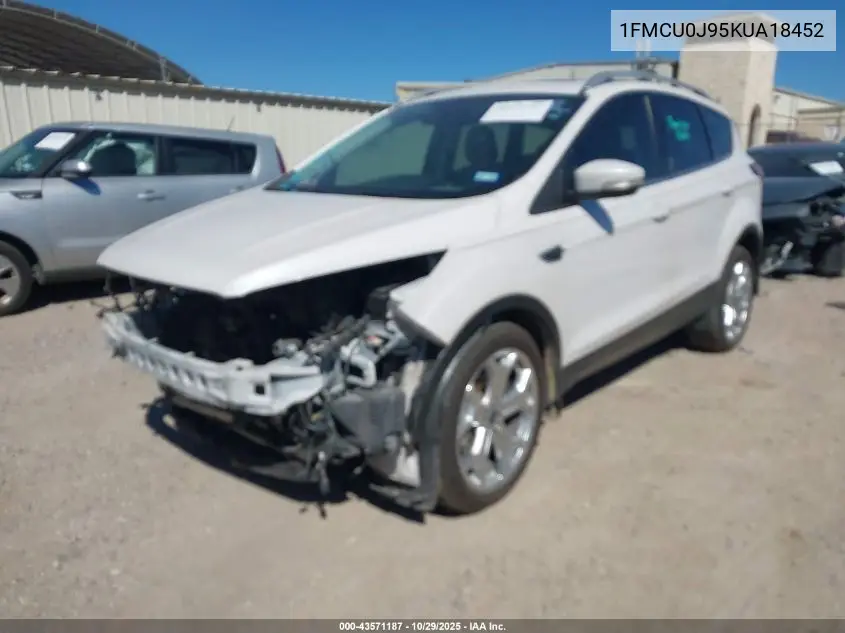1FMCU0J95KUA18452 2019 Ford Escape Titanium