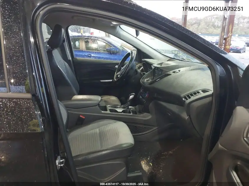 1FMCU9GD6KUA73251 2019 Ford Escape Se